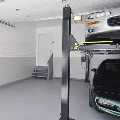 Trusscore Wall&CeilingBoard and Trusscore SlatWall in a Residential Garage