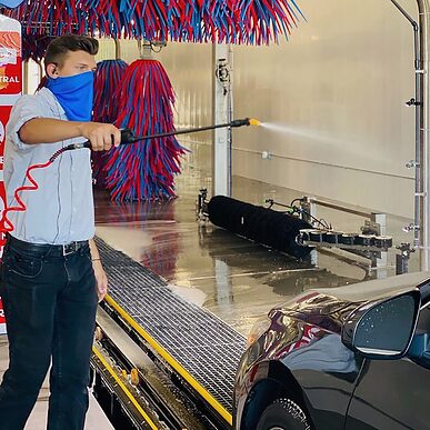 Trusscore wall&ceilingboard white installed in commercial car and truckwash