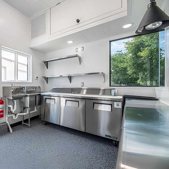Trusscore Wall&CeilingBoard in a Commercial Kitchen Food Truck