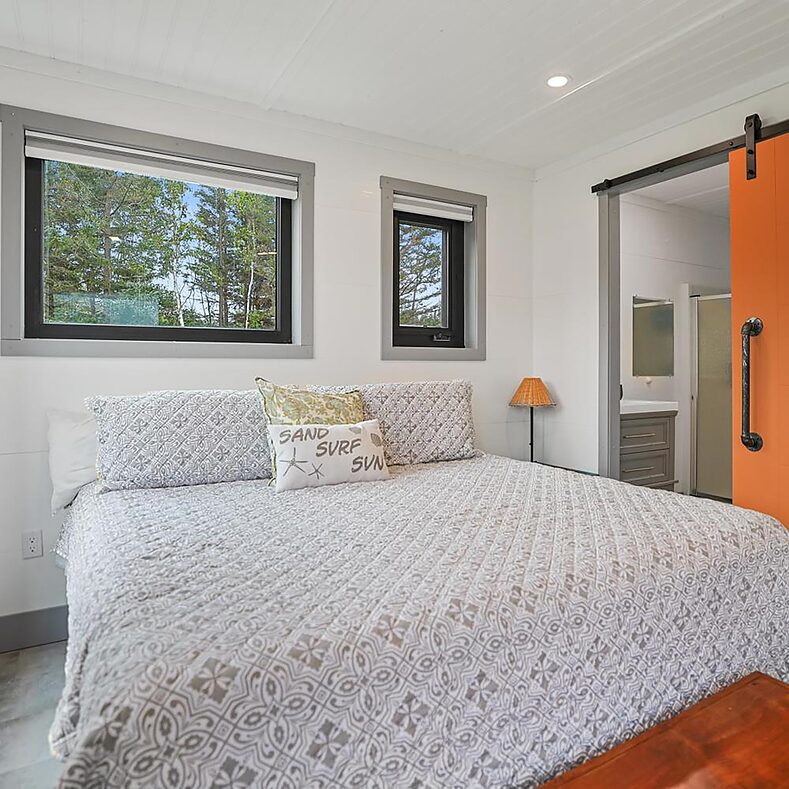 Trusscore wall&ceilingboard white installed in residential bedroom