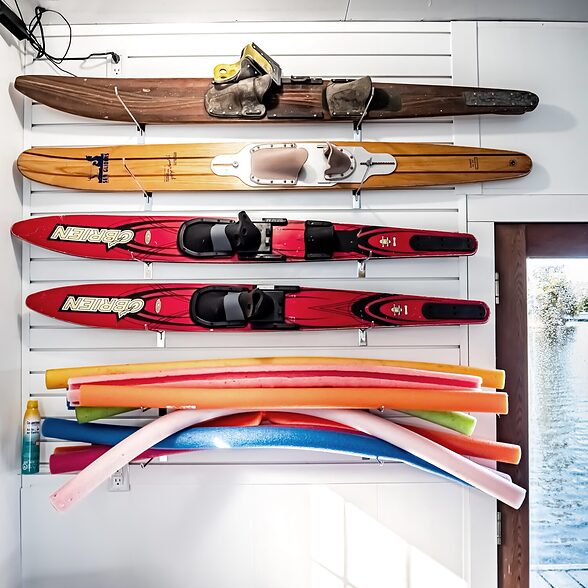 Trusscore wall&ceilingboard and slatwall white in residential boathouse