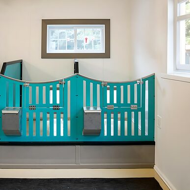 Trusscore Wall&CeilingBoard in Commerical Dog Kennel