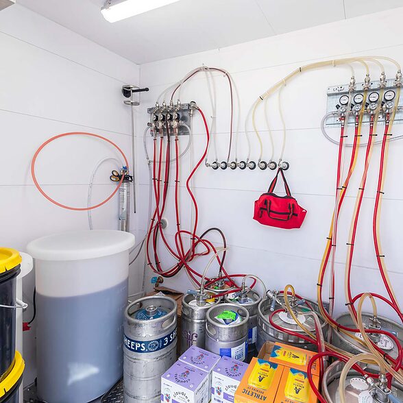 trusscore wall&ceilingboard installed in brewery beer fridge