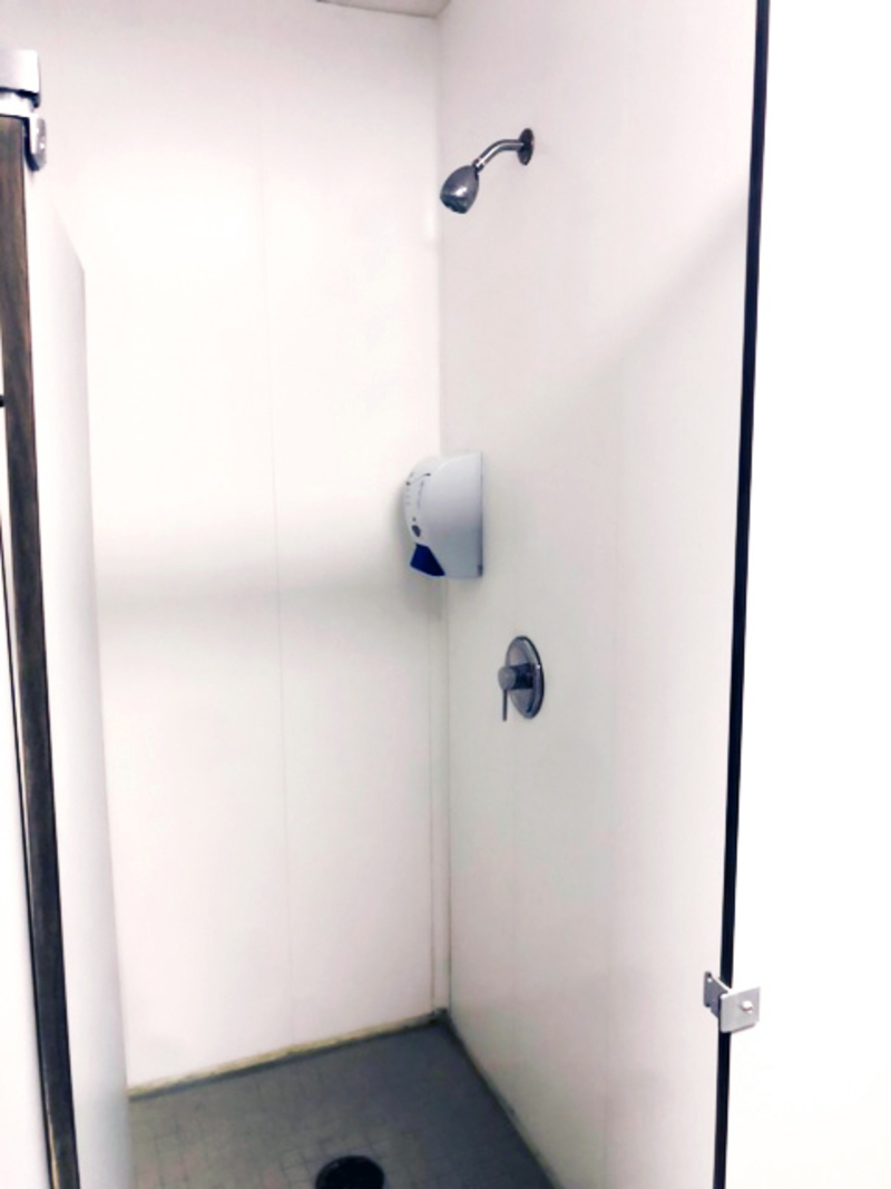 Trusscore in Recreation Facilities - Shower 