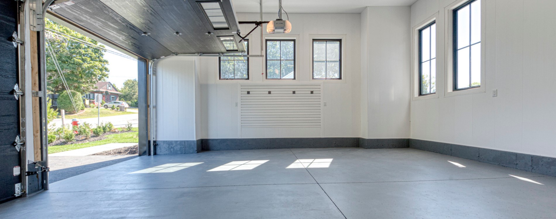 What Pricing Factors Should I Consider When Building a Garage?