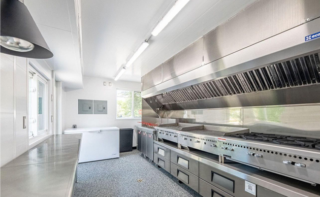 FRP vs. Other Commercial Kitchen Wall Materials