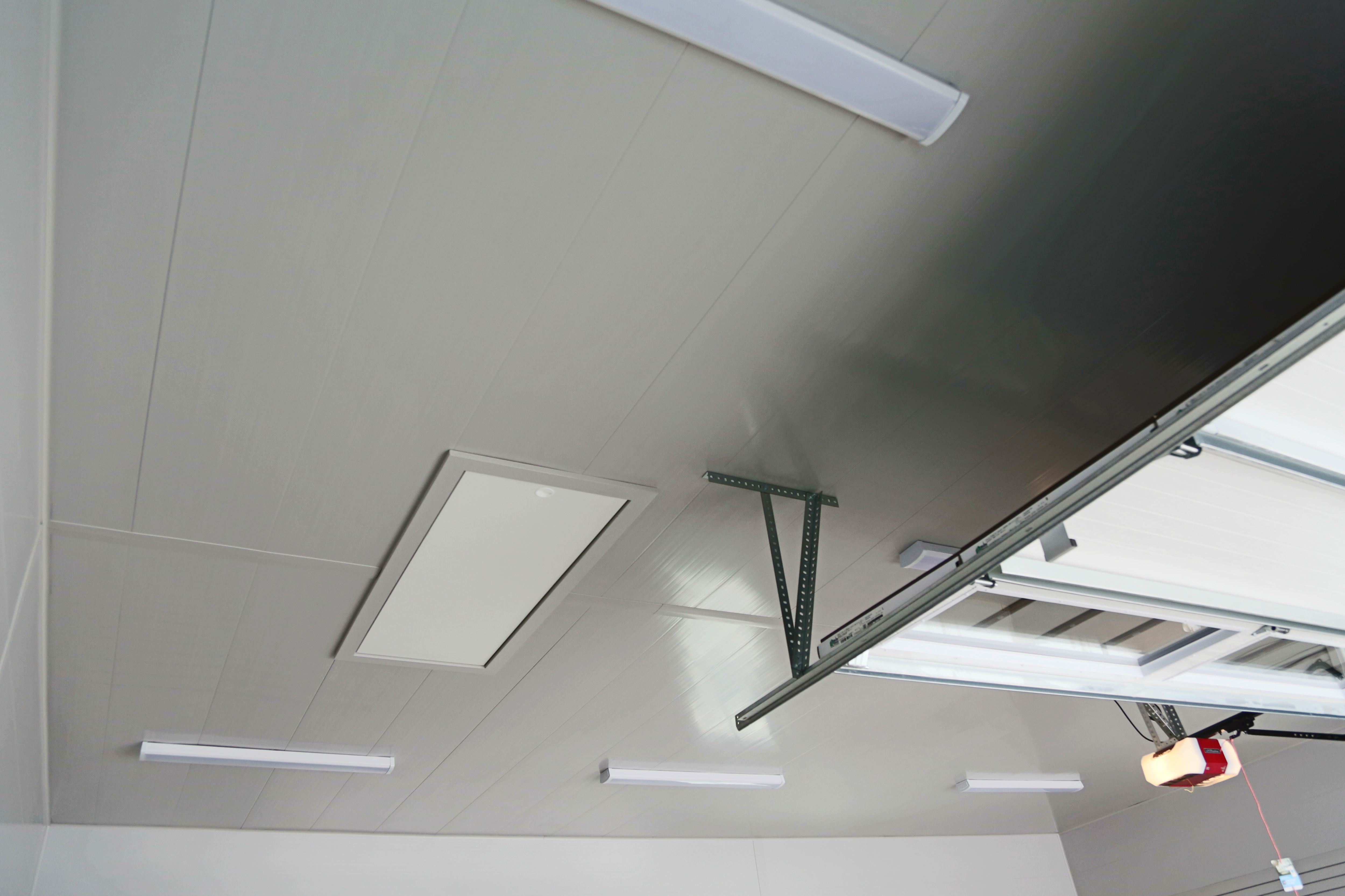 Best Garage Ceiling Ideas for a Finished Space - Trusscore