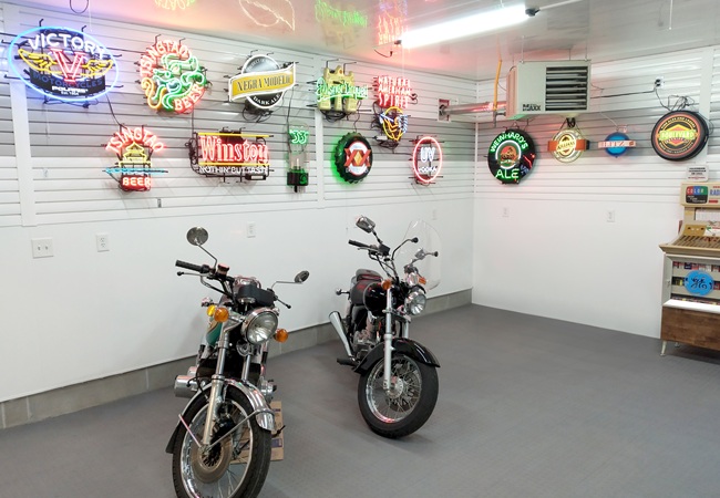 Furniture and Decor for Garage Man Caves