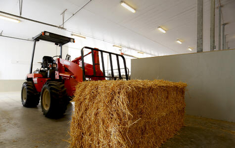 Trusscore Wall&CeilingBoard in a Agricultural Dairy Facility