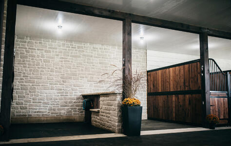 Trusscore Wall&CeilingBoard in an Agricultural Horse Stable