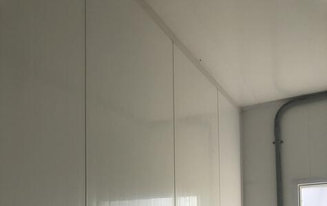 Trusscore Wall&CeilingBoard in a Commercial Washroom