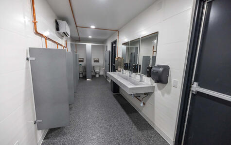 Trusscore Wall&CeilingBoard in Commercial Bathroom Facility