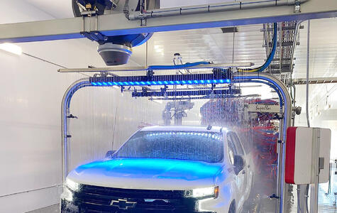 Trusscore Wall&CeilingBoard in a Commercial Car and Truck Wash
