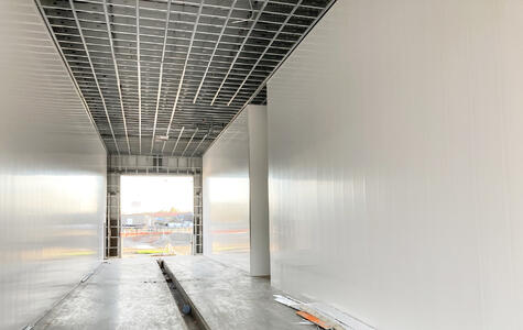 Trusscore white wall&ceilingboard installed on the walls of a car and truck wash