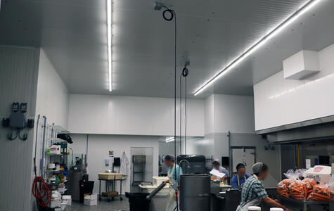 Trusscore Wall&CeilingBoard in Commercial Restaurant Kitchen