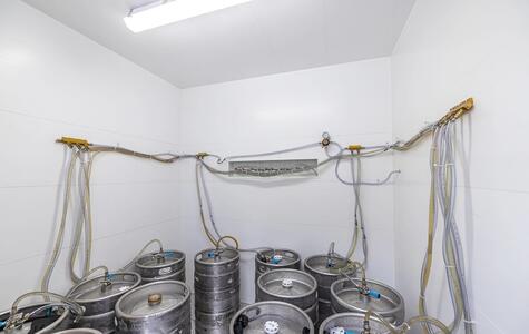 Trusscore white wall&ceilingboard installed horizontally in cold storage for shipping container