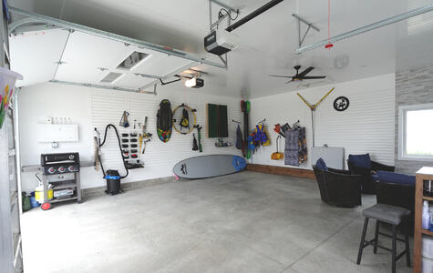 Trusscore Wall&CeilingBoard and SlatWall in Residential Boathouse