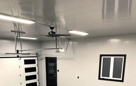 Trusscore Wall&CeilingBoard in a Garage