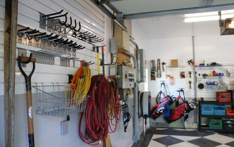 Trusscore Wall&CeilingBoard and SlatWall in a Residential Garage