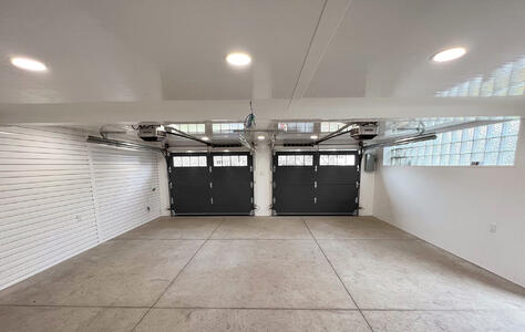 Trusscore Wall&CeilingBoard in a Residential Garage