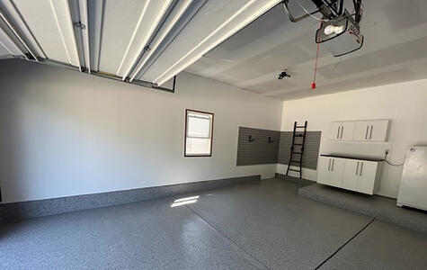 Trusscore Wall&CeilingBoard and SlatWall in a Residential Garage