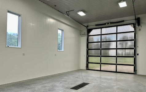 Trusscore Wall&CeilingBoard and SlatWall in Residential Garage