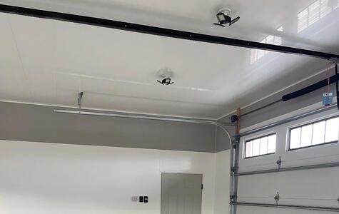 Trusscore Wall&CeilingBoard in a Residential Garage