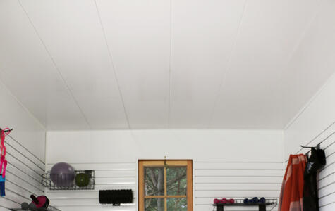 Trusscore Wall&Ceilingboard and SlatWall in a yoga room