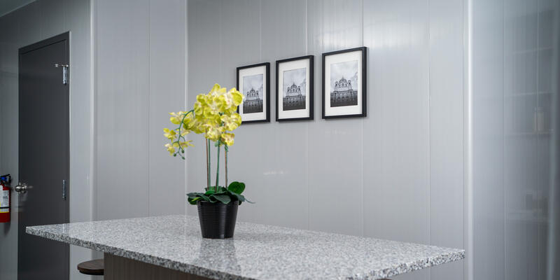 Trusscore Wall&CeilingBoard in Multi-Residential Unit Kitchen