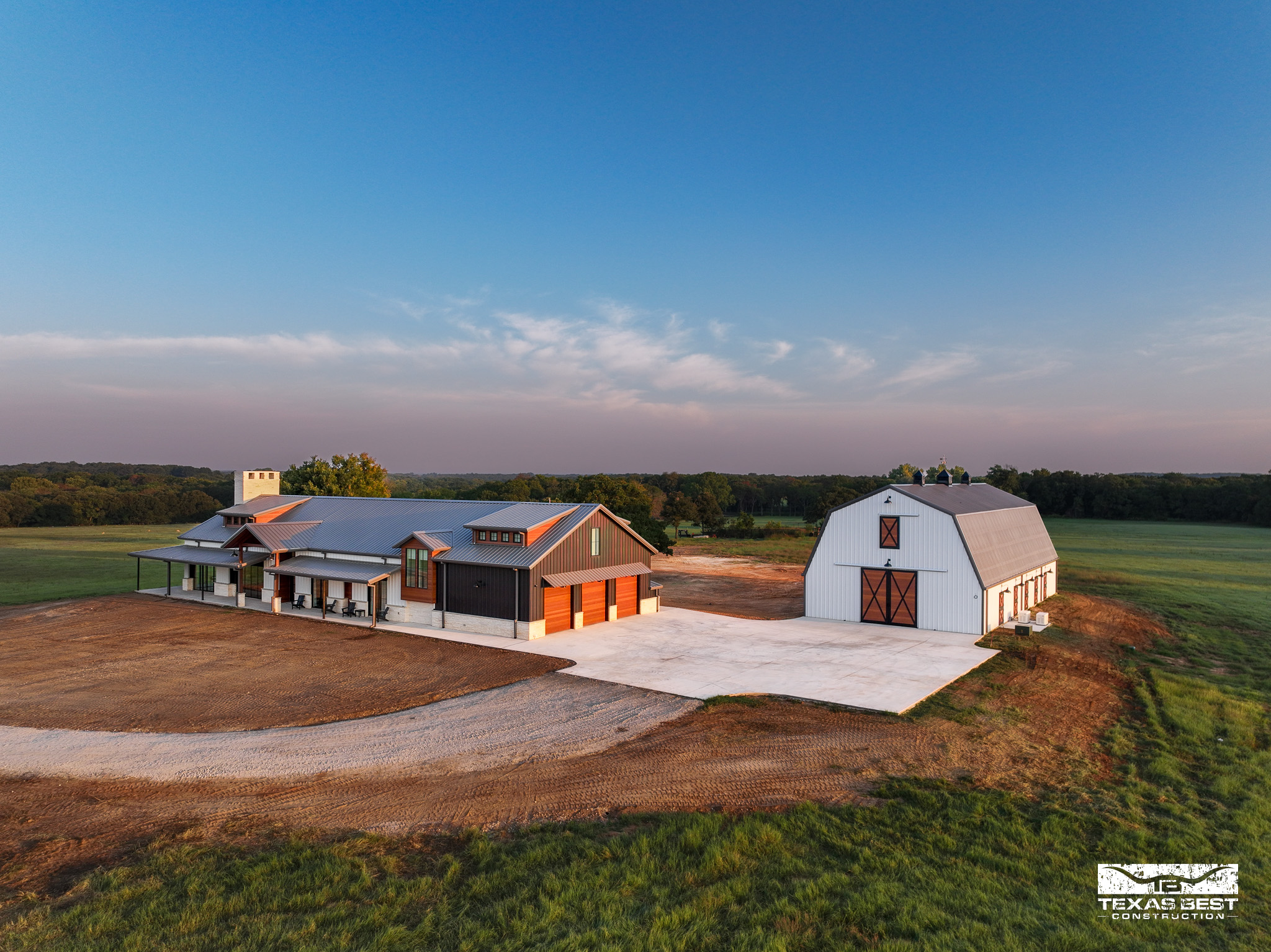 Black Gold Barndominium